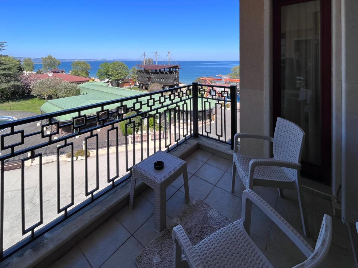 Sea View Rental Front Beach Golden Sands Luaran gambar