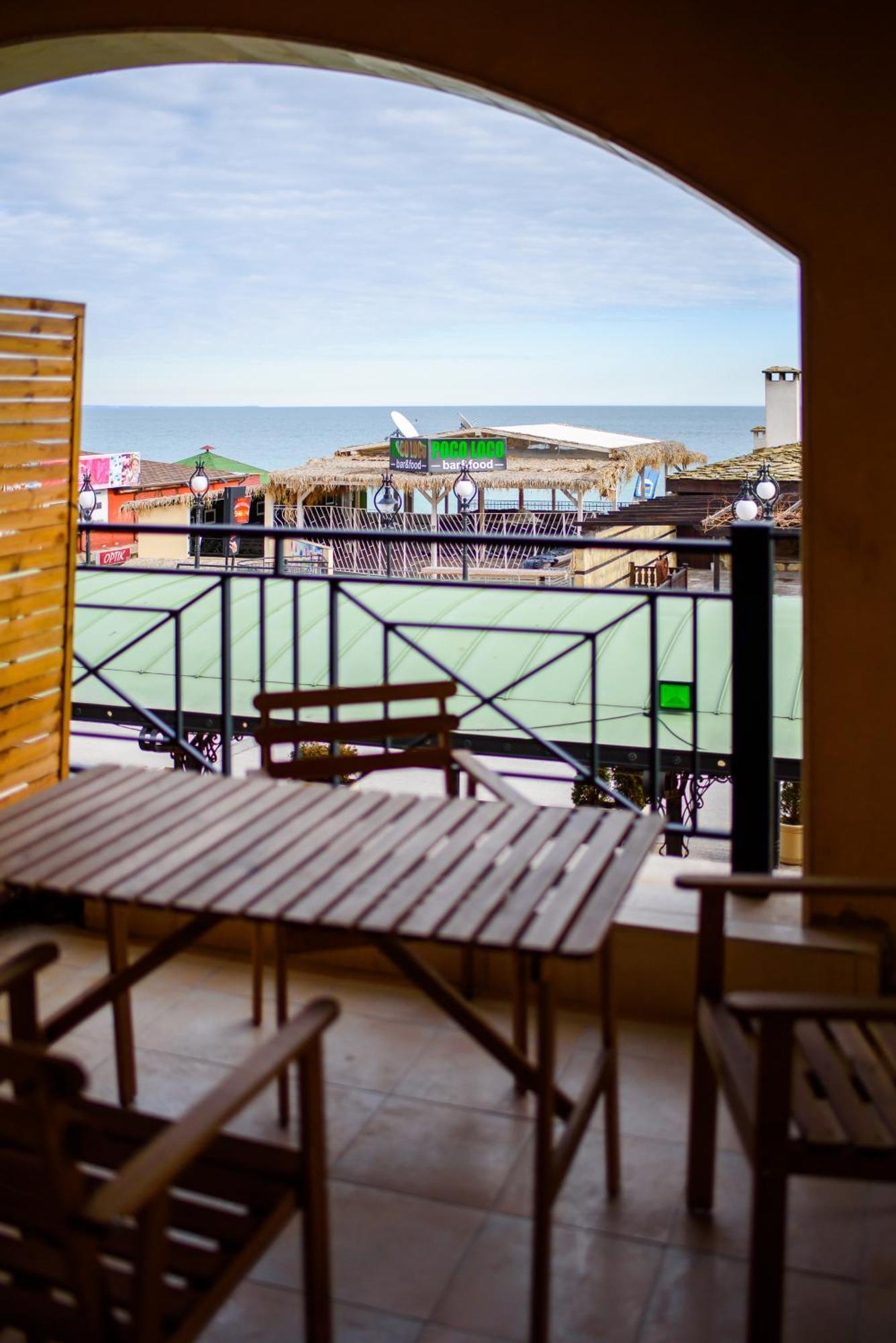 Sea View Rental Front Beach Golden Sands Luaran gambar